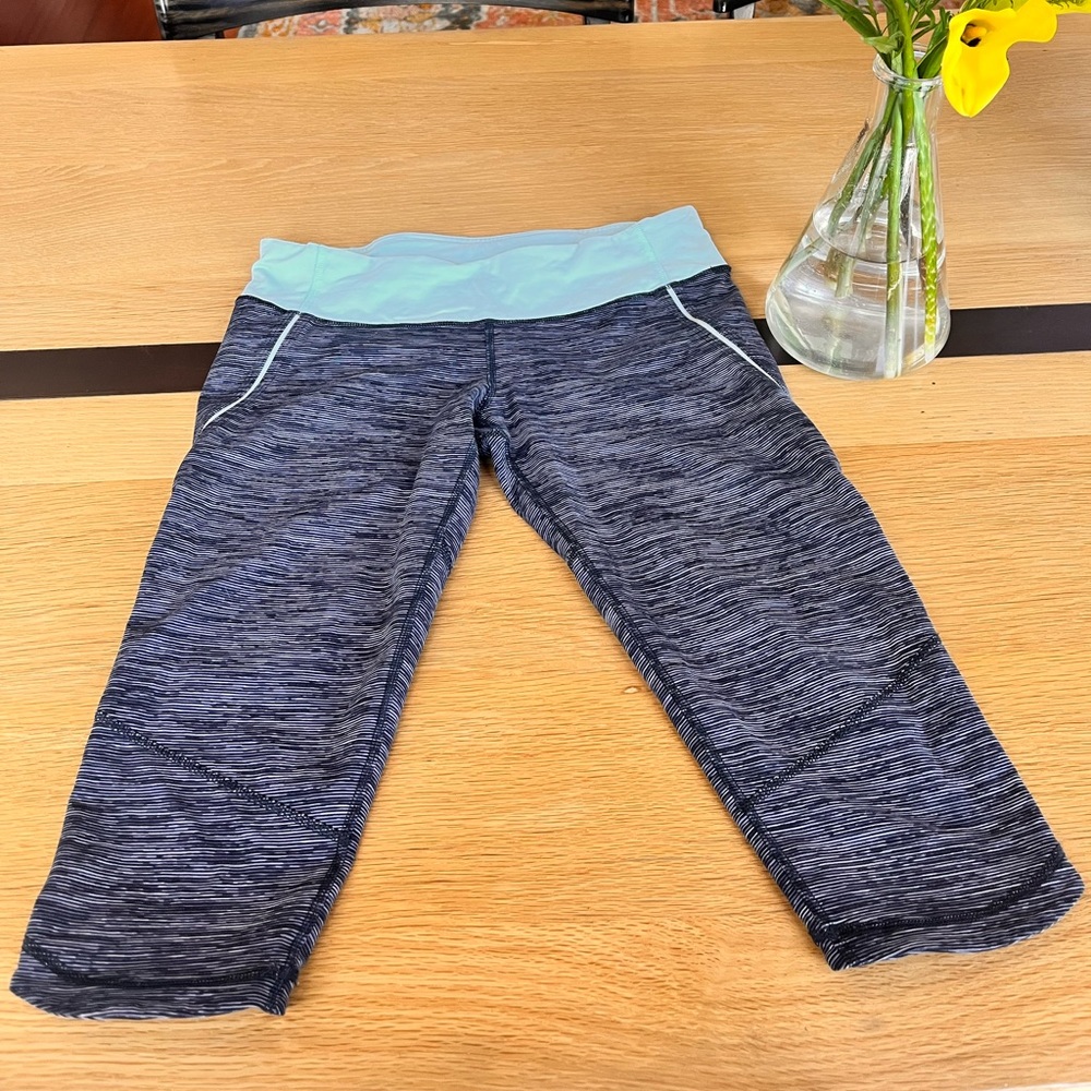 Lululemon crop pants
